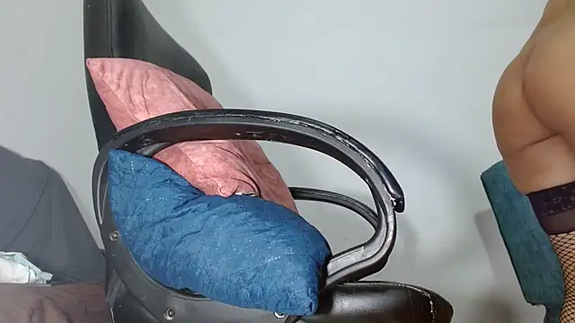 Snapshot of Nataly_Burning chatting on May 29, 2026, 11:00 pm Nataly Burning online show from May 29, 2026, 11:00 pm