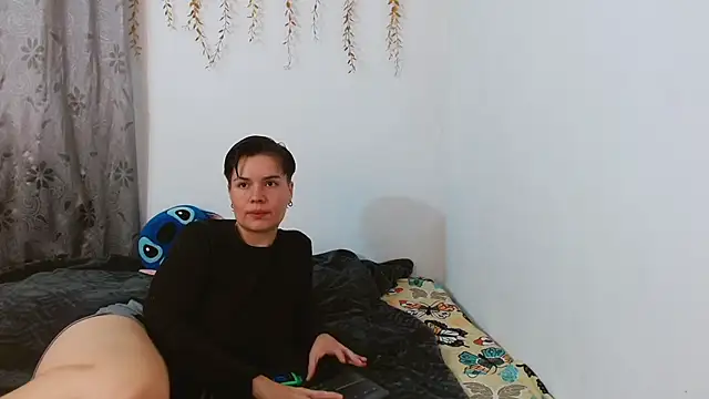 AmbarAndValery online show from October 12, 2025, 4:36 am