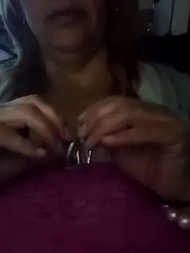 Snapshot of ROOMIINA chatting on October 19, 2025, 9:17 pm ROOMIINA online show from October 19, 2025, 9:17 pm