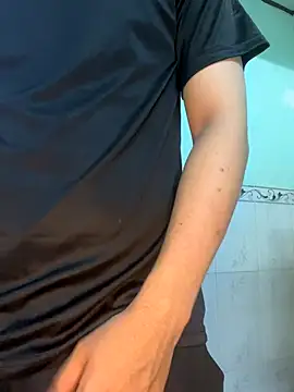 DuyPhat05 online show from October 20, 2025, 2:28 pm