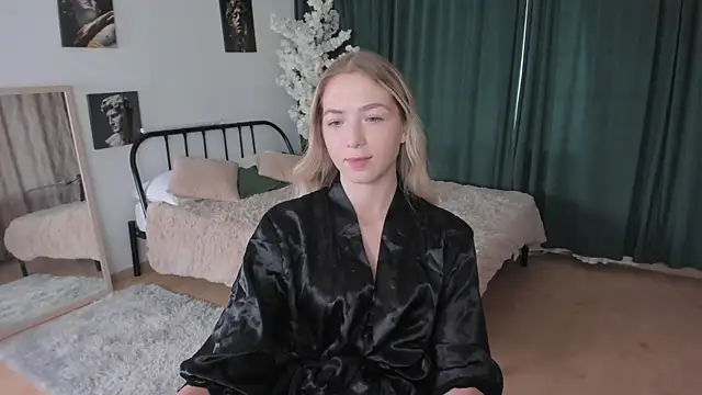 Snapshot of Susan_Mimi chatting on October 3, 2025, 3:09 am Susan Mimi online show from October 3, 2025, 3:09 am