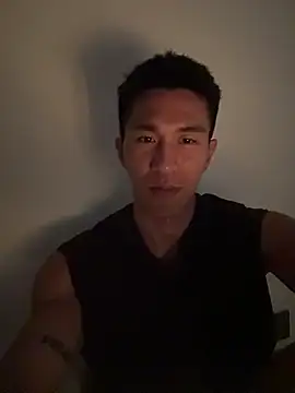 gooodboiii online show from March 13, 2026, 2:44 pm