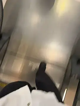 Snapshot of gooodboiii chatting on September 26, 2025, 1:51 pm gooodboiii online show from September 26, 2025, 1:51 pm