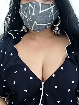 Girl 071 online show from September 28, 2025, 10:00 am