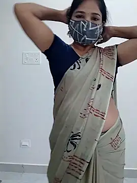 Girl 071 online show from October 24, 2025, 8:02 am