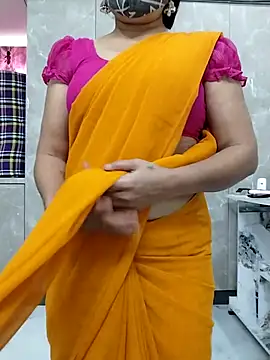 Girl 071 online show from October 30, 2025, 8:45 am