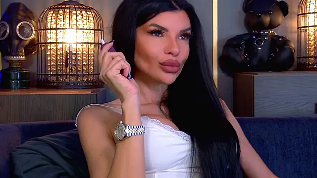 EleniaDevons online show from February 14, 2026, 11:21 am