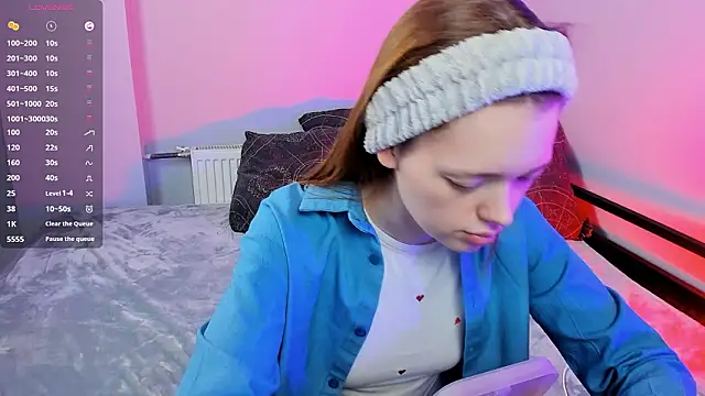 FlexyFox online show from February 5, 2026, 4:14 pm