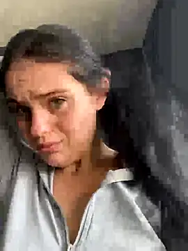 Snapshot of Camwithchlox chatting on September 23, 2025, 1:51 pm Camwithchlox online show from September 23, 2025, 1:51 pm