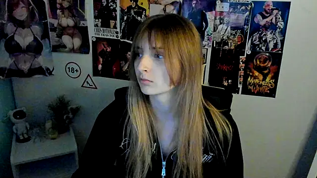 NeyliDream online show from October 13, 2025, 12:18 pm