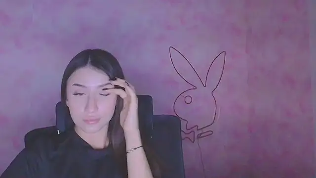 AlisaBubbles online show from November 8, 2025, 6:39 am