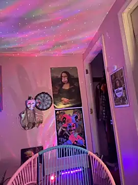 shortywidaphatty online show from October 3, 2025, 2:18 pm