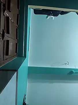 Snapshot of cuteeepriya chatting on October 25, 2025, 2:33 am cuteeepriya online show from October 25, 2025, 2:33 am