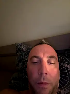 Snapshot of Marronglace1 chatting on October 27, 2025, 7:09 am Marronglace1 online show from October 27, 2025, 7:09 am