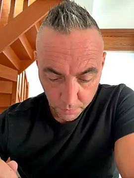 Snapshot of Marronglace1 chatting on October 2, 2025, 8:50 am Marronglace1 online show from October 2, 2025, 8:50 am