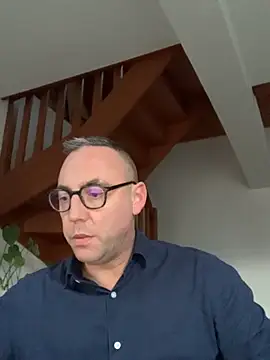 Marronglace1 online show from November 26, 2025, 3:56 pm