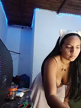 Snapshot of girlpee chatting on February 20, 2026, 12:51 pm girlpee online show from February 20, 2026, 12:51 pm