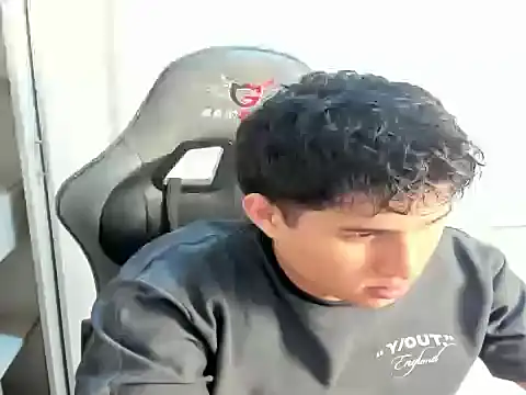 Snapshot of jhony_dickm chatting on September 22, 2025, 7:42 pm jhony dickm online show from September 22, 2025, 7:42 pm