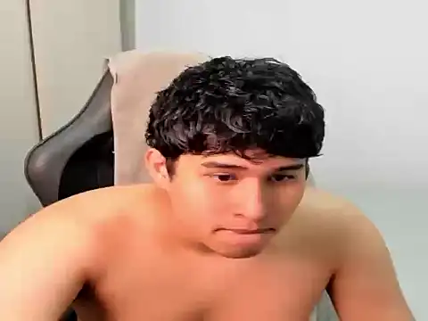 Snapshot of jhony_dickm chatting on October 20, 2025, 7:47 pm jhony dickm online show from October 20, 2025, 7:47 pm