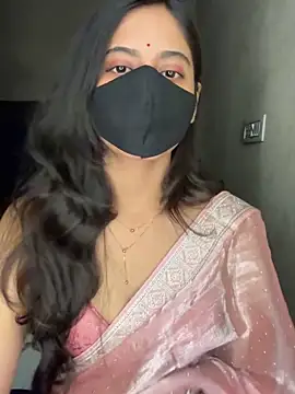 Snapshot of Tanya-mittal chatting on October 18, 2025, 11:29 pm Tanya-mittal online show from October 18, 2025, 11:29 pm