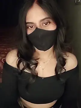 Snapshot of Tanya-mittal chatting on September 17, 2025, 7:38 pm Tanya-mittal online show from September 17, 2025, 7:38 pm