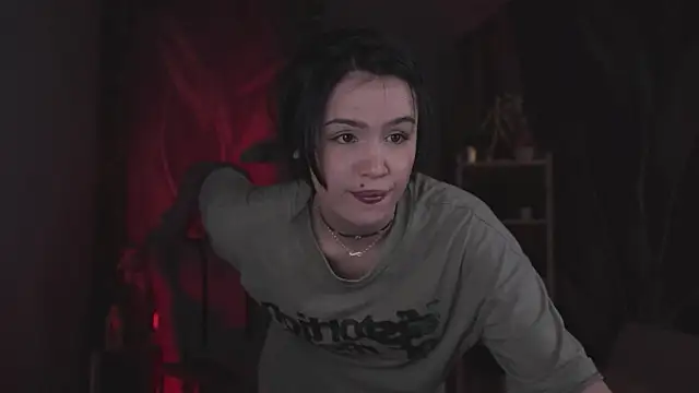 MonicaFarmer online show from March 25, 2026, 8:30 pm