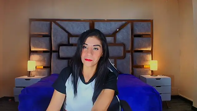 ANABELL BROWN online show from May 19, 2026, 1:29 pm