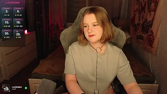 OliviaBlade online show from September 17, 2025, 5:04 pm