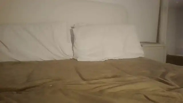 RenRoseXXX online show from November 7, 2025, 11:19 pm