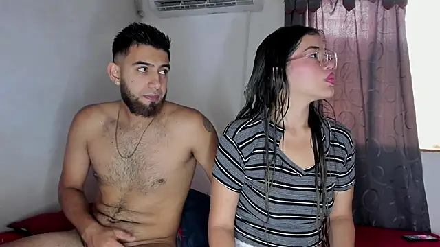 incogniitolove  online show from October 7, 2025, 7:04 pm