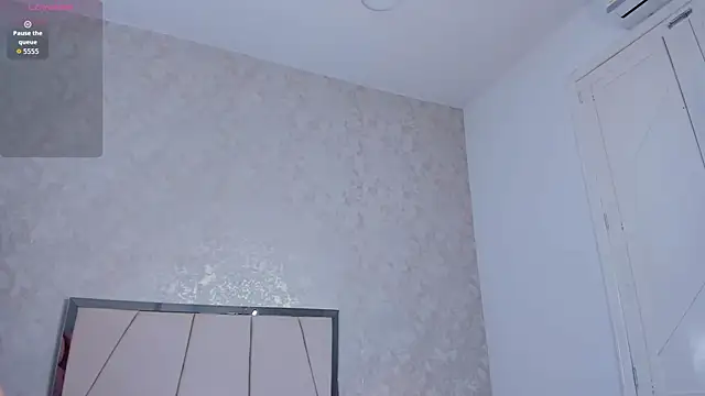 AntonellaCano01 online show from October 8, 2025, 12:07 pm