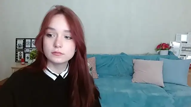 Snapshot of aFoxie chatting on October 28, 2025, 8:30 pm aFoxie online show from October 28, 2025, 8:30 pm