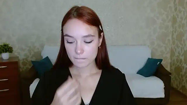 Snapshot of aFoxie chatting on September 16, 2025, 6:42 pm aFoxie online show from September 16, 2025, 6:42 pm