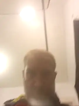 Mrdano0000 online show from October 24, 2025, 3:38 am