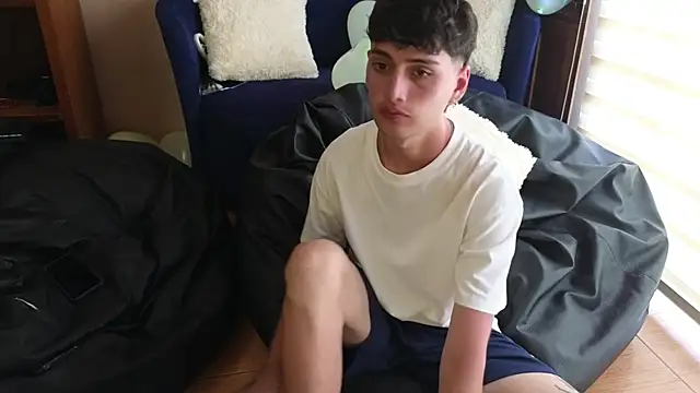 tightncuteass online show from February 9, 2026, 2:48 pm