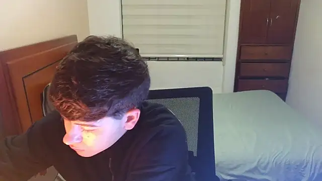 Snapshot of tightncuteass chatting on September 25, 2025, 11:44 pm tightncuteass online show from September 25, 2025, 11:44 pm