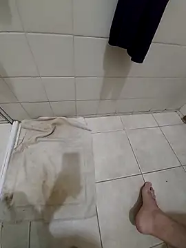 Snapshot of RoddieX chatting on September 26, 2025, 3:30 pm RoddieX online show from September 26, 2025, 3:30 pm