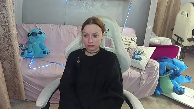 FoxyMayy online show from February 2, 2026, 5:17 am