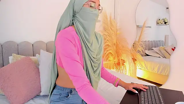 Ridwana  online show from November 4, 2025, 12:31 pm