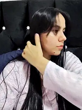 valen-sexx online show from February 13, 2026, 4:01 am