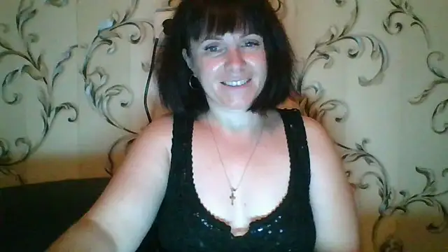 Snapshot of SecretSienna_ chatting on October 24, 2025, 9:36 pm SecretSienna  online show from October 24, 2025, 9:36 pm