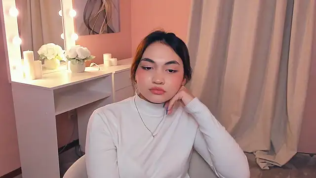 MargyBreiter online show from September 19, 2025, 9:57 am
