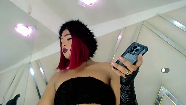AndreatsDolll online show from September 12, 2025, 3:39 am