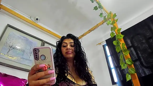 Eva Royer69 online show from December 20, 2025, 2:20 pm