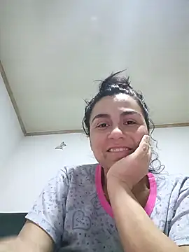 vanessa-titisM online show from February 14, 2026, 5:29 am