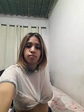 Snapshot of AngelitaSexyCam chatting on November 10, 2025, 11:43 pm AngelitaSexyCam online show from November 10, 2025, 11:43 pm