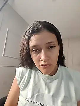 ArielBlossom    online show from October 28, 2025, 10:47 am