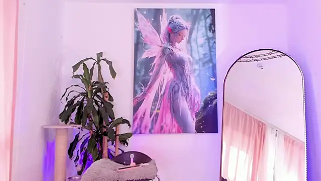 Susi and aquaria online show from September 25, 2025, 7:20 pm