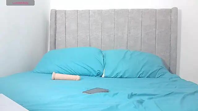 Marianah10 online show from October 2, 2025, 7:17 pm