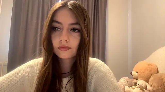 CatherinDream online show from November 1, 2025, 4:19 am